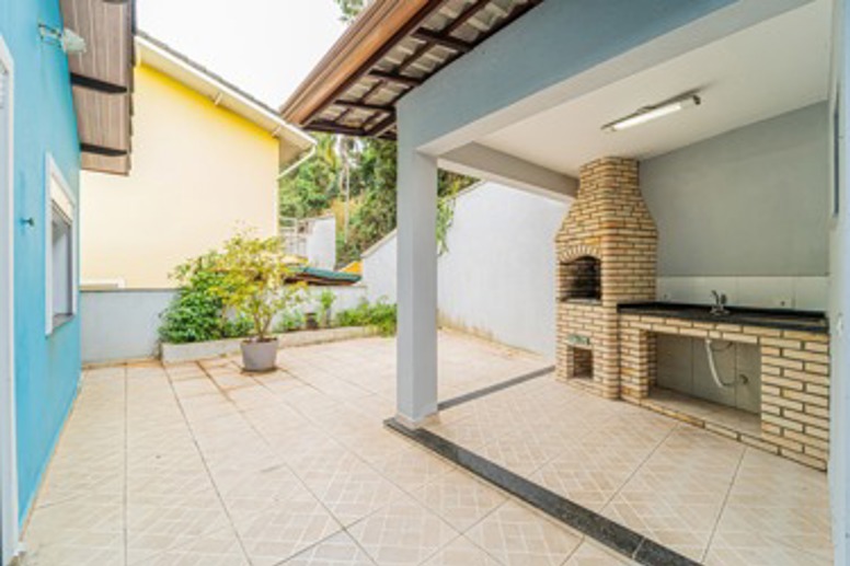 Casa com 3 Quartos à Venda - Foto 4