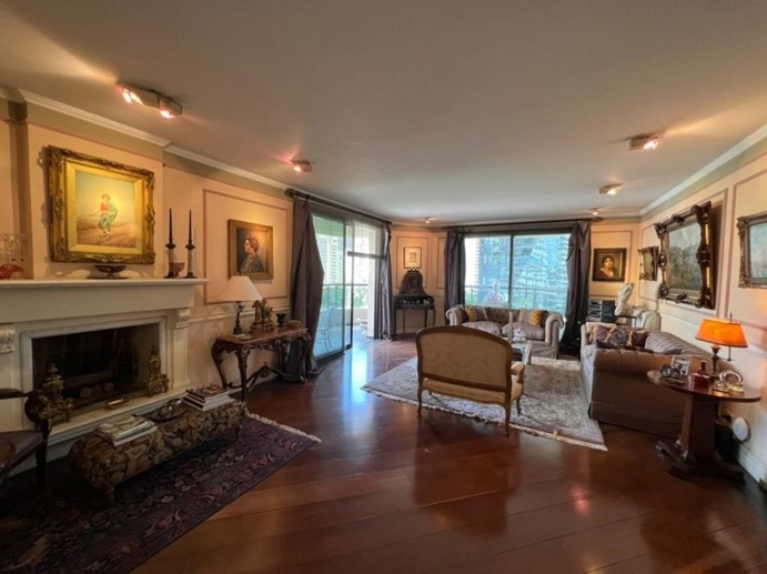 Apartamento com 4 Quartos à Venda - Foto 16