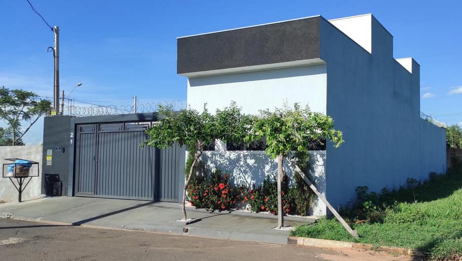 Casa com 2 Quartos à Venda, 200,00 m² - Foto 2