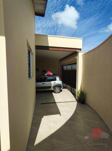 Casa com 3 Quartos à Venda, 250,00 m² - Foto 2