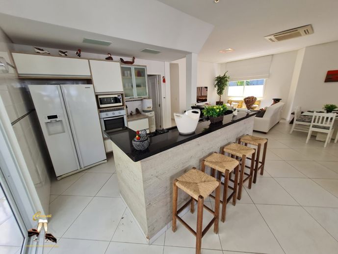 Casa com 4 Quartos para Temporada, 300,00 m² - Foto 15