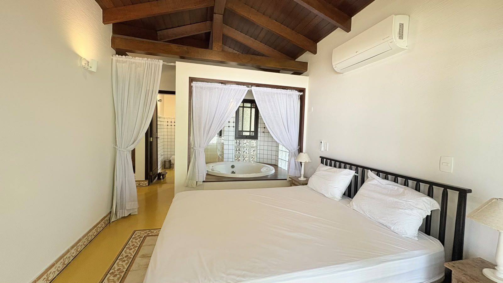 Casa com 4 Quartos para Temporada, 1.000,00 m² - Foto 29