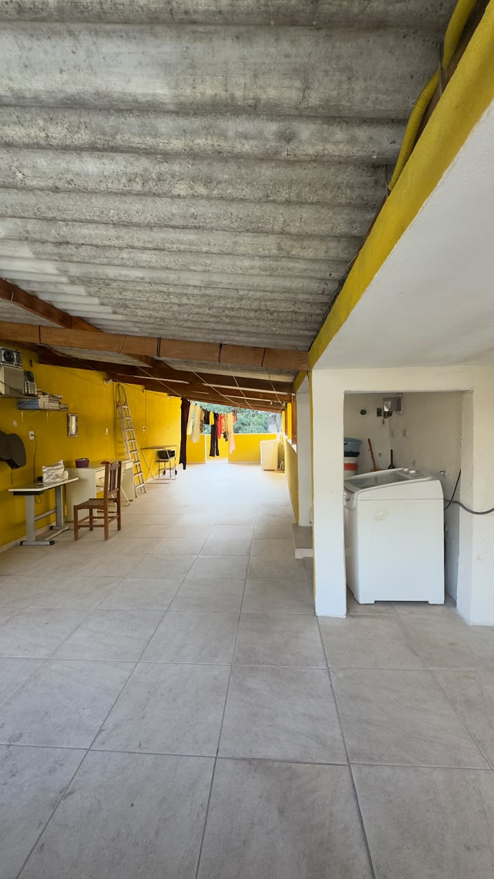 Casa com 6 Quartos à Venda, 145,00 m² - Foto 4