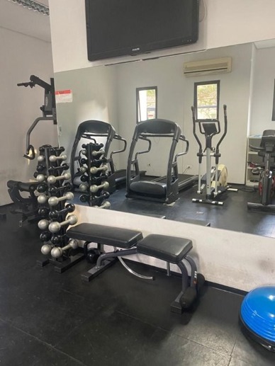 Apartamento com 4 Quartos à Venda - Foto 9