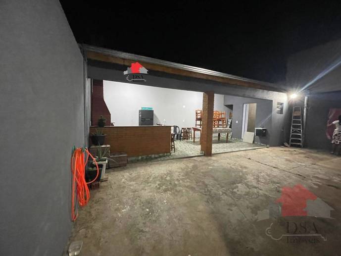 Casa com 3 Quartos à Venda, 250,00 m² - Foto 1