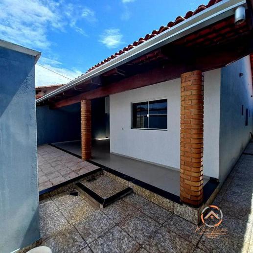 Casa com 3 Quartos à Venda, 250,00 m² - Foto 2