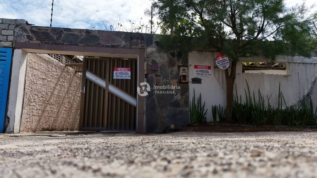 Casa com 4 Quartos à Venda - Foto 5
