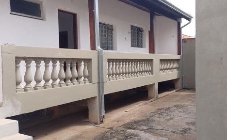 Casa com 1 Quarto à Venda, 300,00 m² - Foto 1
