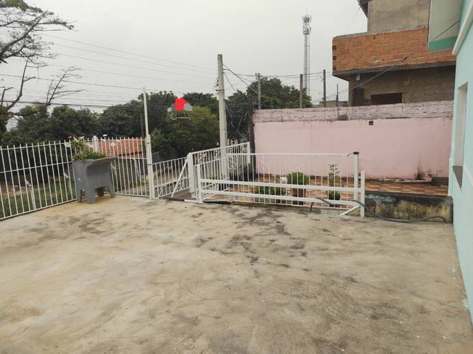 Casa com 3 Quartos à Venda, 250,00 m² - Foto 2
