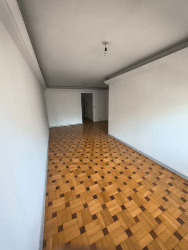 Apartamento com 2 Quartos à Venda, 131,00 m² - Foto 2