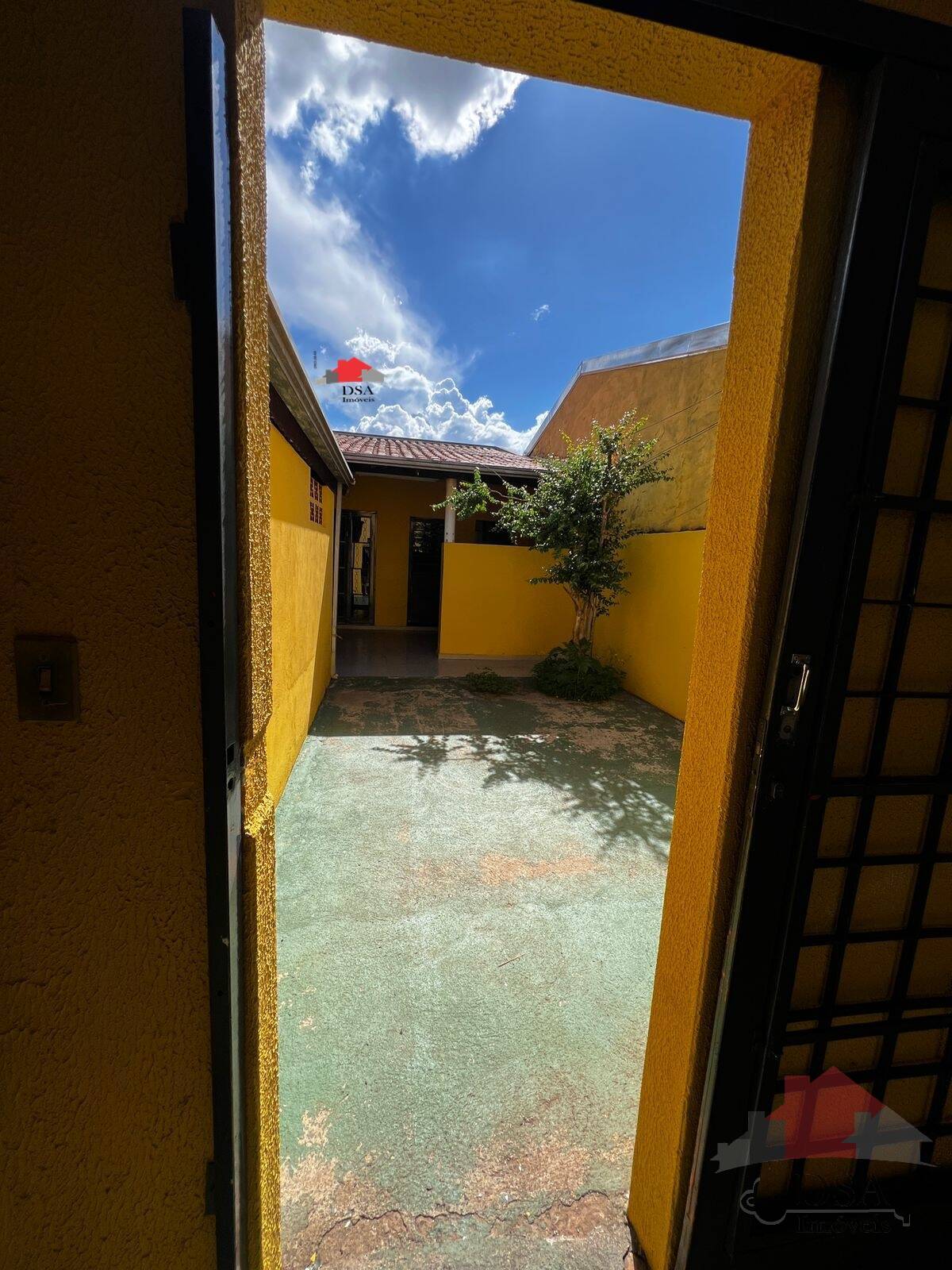 Casa com 2 Quartos à Venda, 250,00 m² - Foto 3