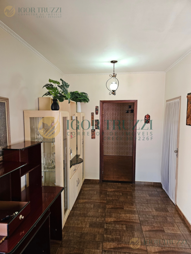 Casa com 4 Quartos à Venda, 363,00 m² - Foto 1