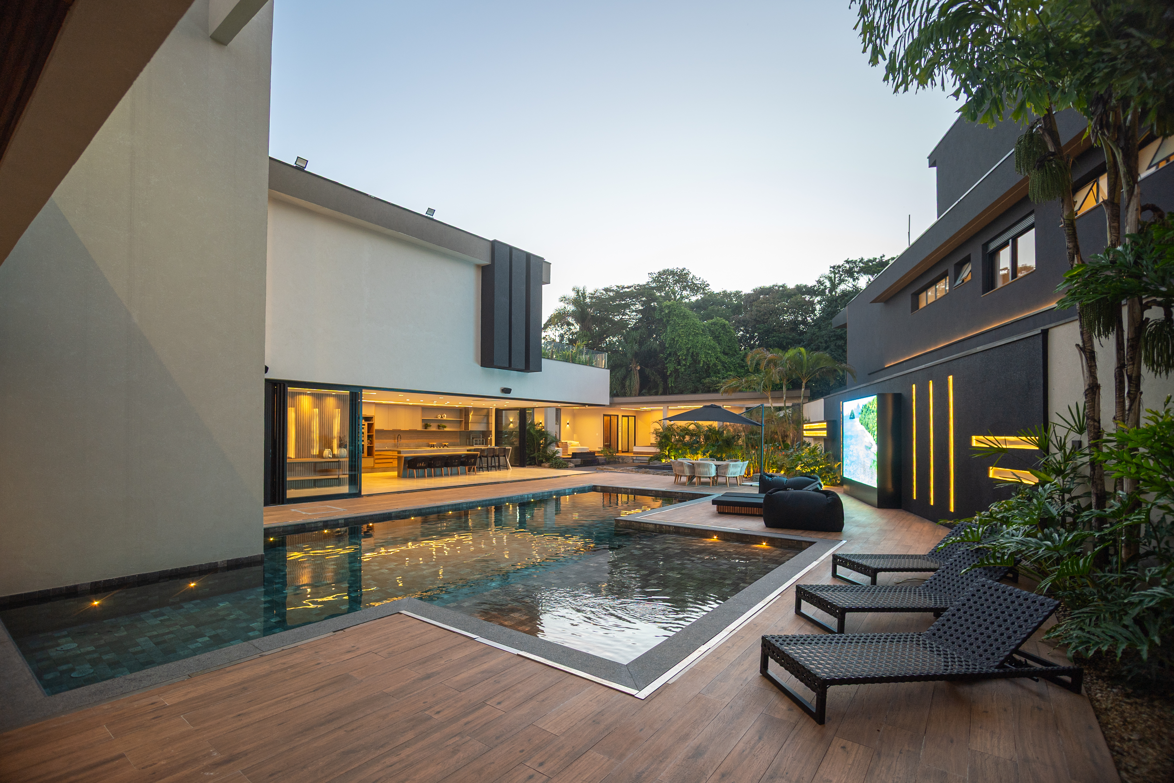 Casa com 7 Quartos à Venda, 1.389,00 m² - Foto 18