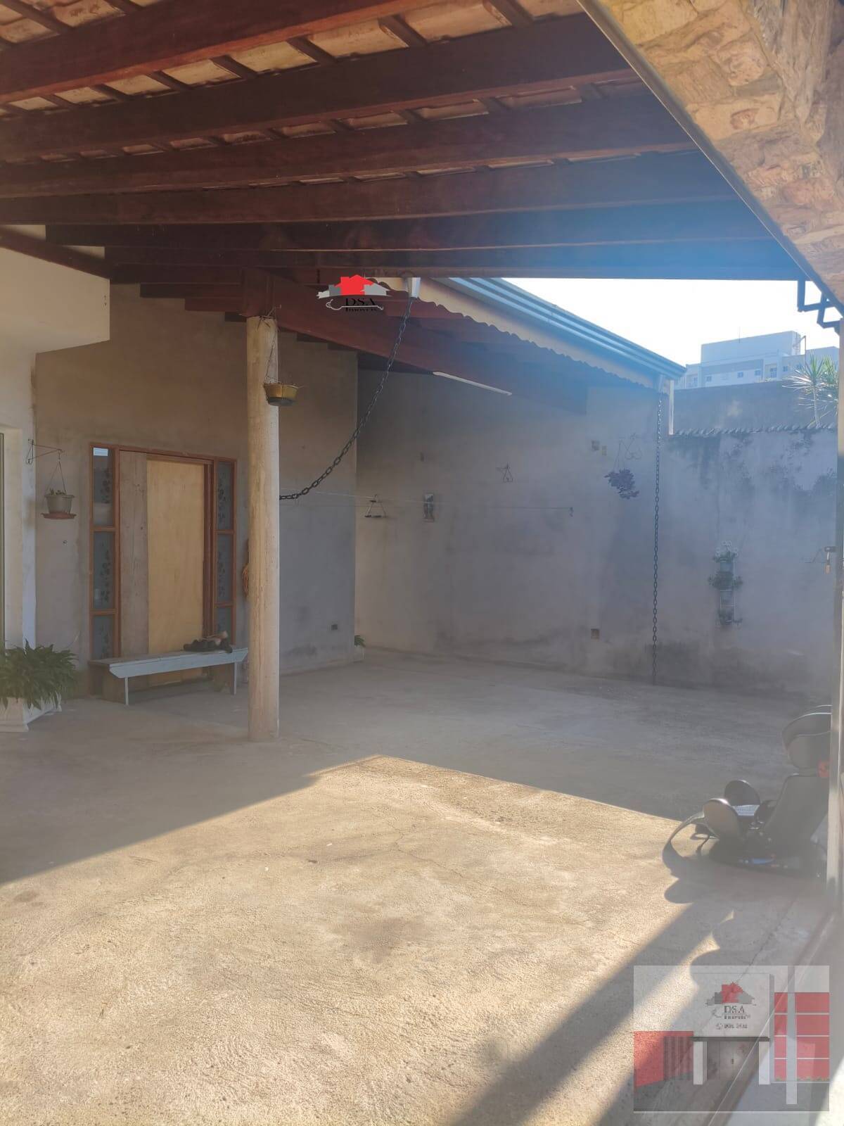 Casa com 2 Quartos à Venda, 250,00 m² - Foto 2