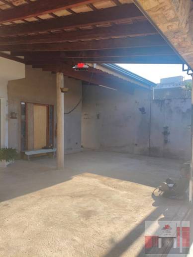 Casa com 2 Quartos à Venda, 250,00 m² - Foto 2