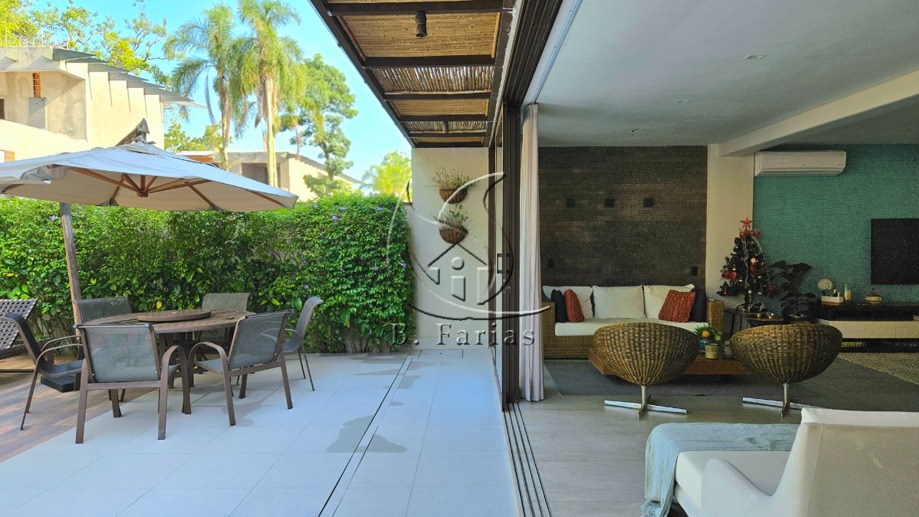 Casa com 4 Quartos para Temporada, 300,00 m² - Foto 12