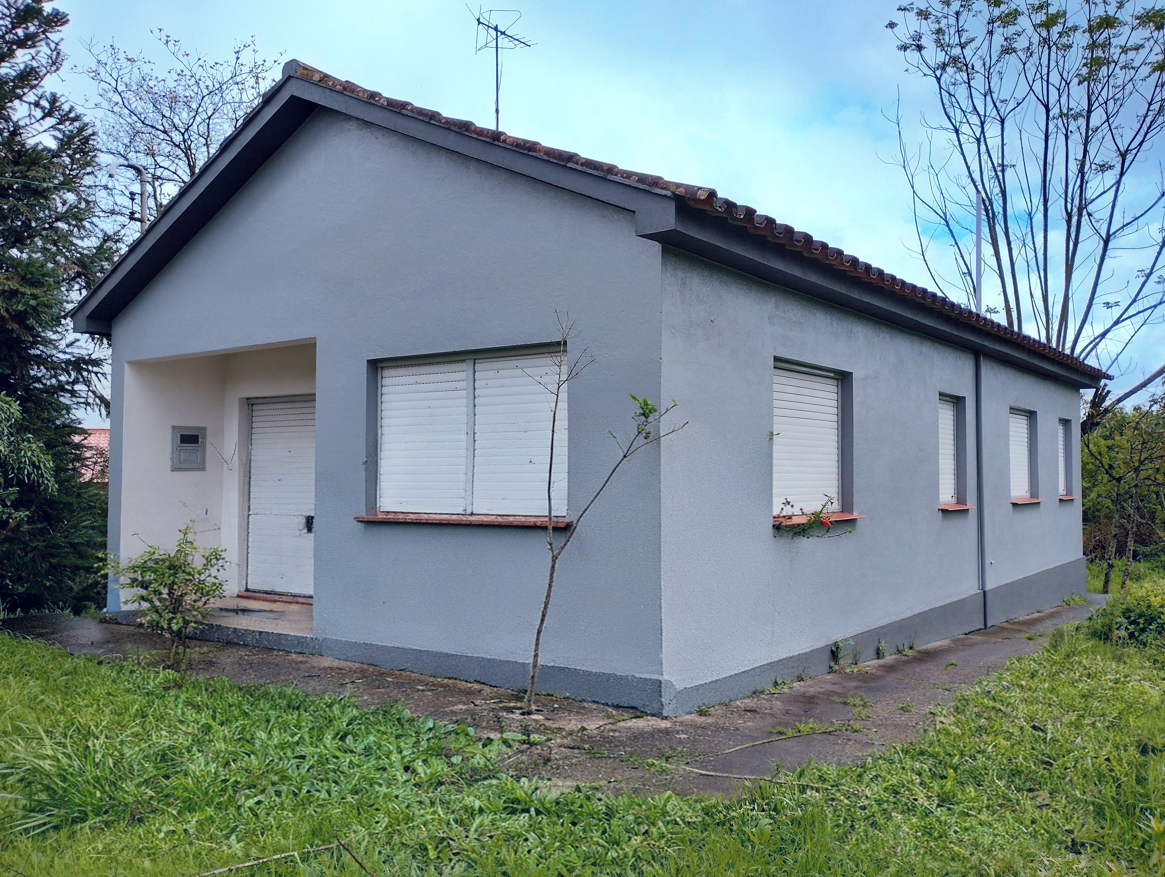 Casa com 3 Quartos à Venda, 96,00 m² - Foto 2