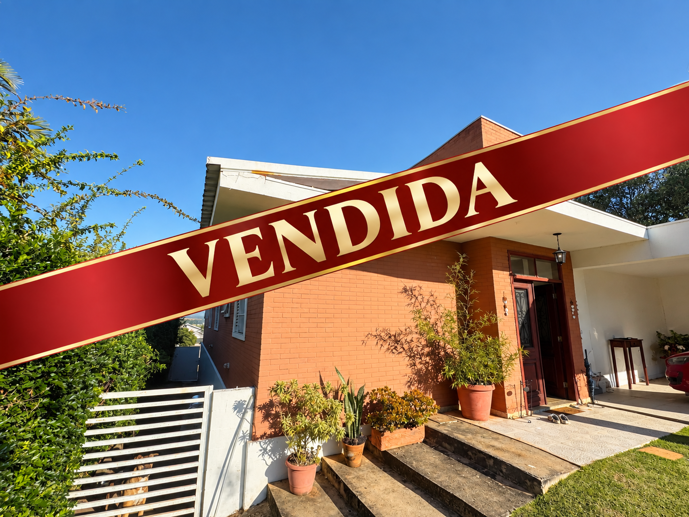 Casa com 3 Quartos à Venda, 166,44 m² - Foto 1