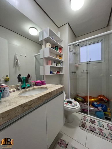 Apartamento com 3 Quartos à Venda - Foto 31