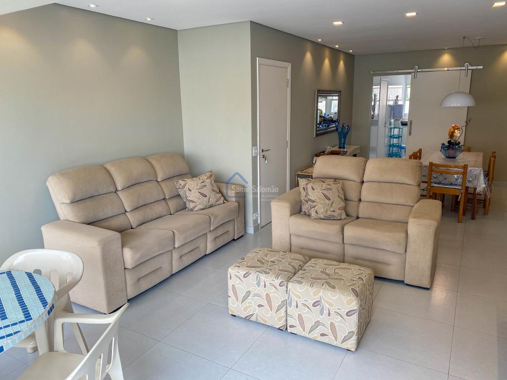 Apartamento com 3 Quartos à Venda - Foto 2