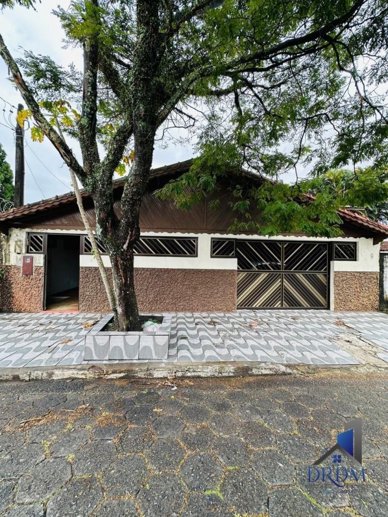 Casa com 5 Quartos à Venda, 205,71 m² - Foto 2