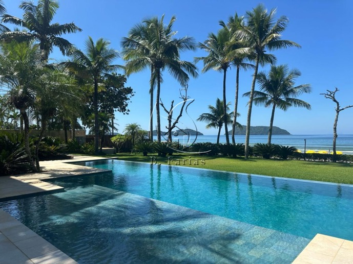 Casa com 5 Quartos à Venda, 310,00 m² - Foto 1