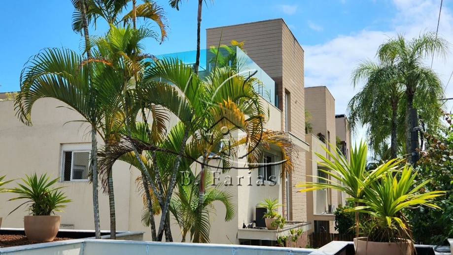 Casa com 4 Quartos à Venda, 325,00 m² - Foto 3