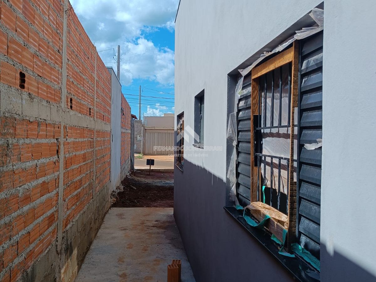Casa com 2 Quartos à Venda, 200,00 m² - Foto 1