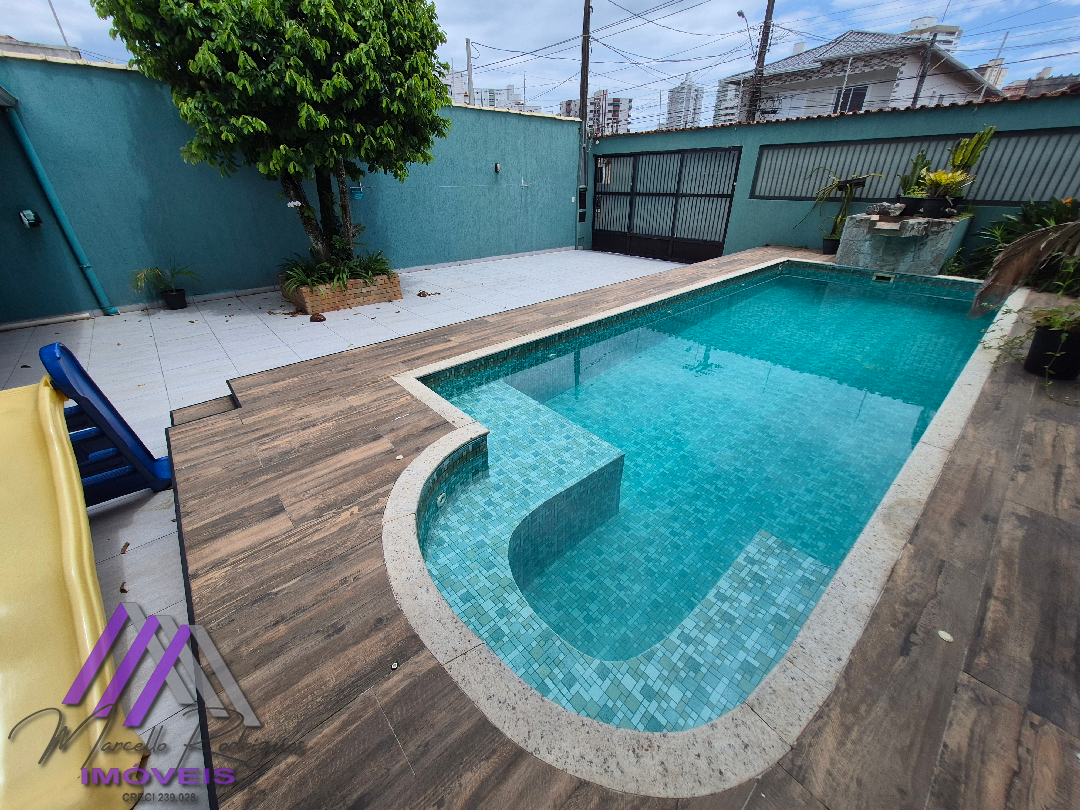 Casa com 4 Quartos à Venda, 350,00 m² - Foto 5