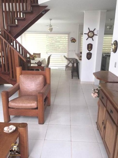 Casa com 5 Quartos para Temporada, 300,00 m² - Foto 6