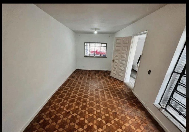 Casa com 3 Quartos à Venda - Foto 2