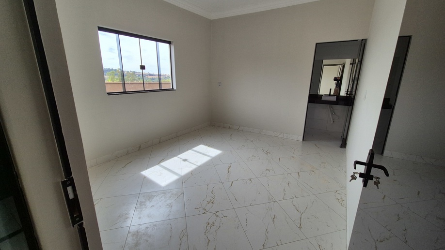 Casa com 3 Quartos à Venda - Foto 9