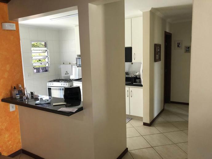 Casa com 3 Quartos à Venda, 276,00 m² - Foto 2