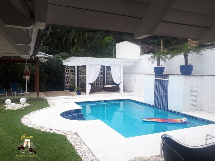 Casa com 4 Quartos para Temporada, 300,00 m² - Foto 3