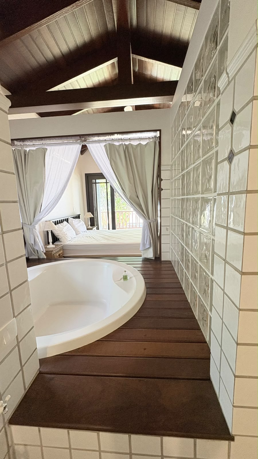 Casa com 4 Quartos para Temporada, 1.000,00 m² - Foto 31