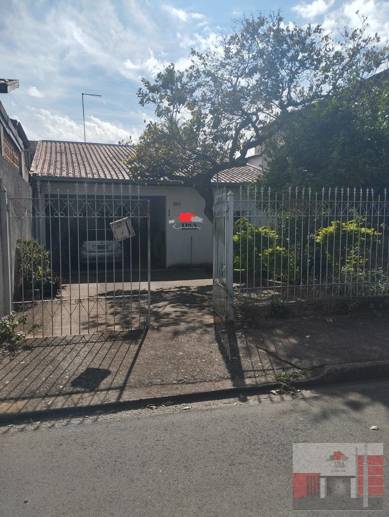 Casa com 3 Quartos à Venda, 300,00 m² - Foto 1