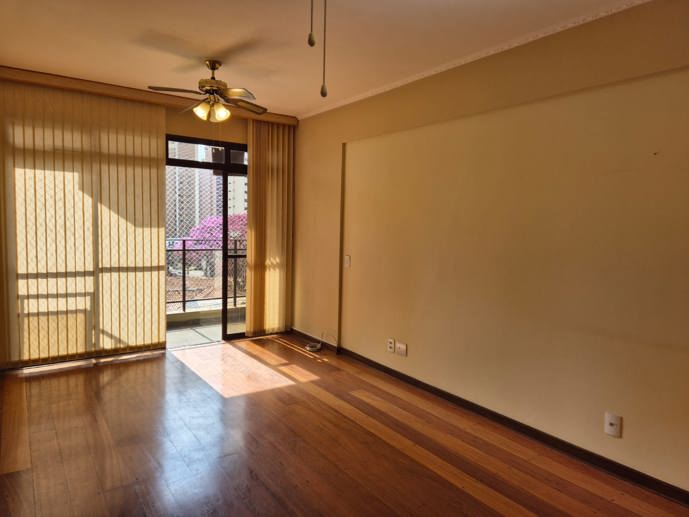 Apartamento com 3 Quartos à Venda - Foto 4