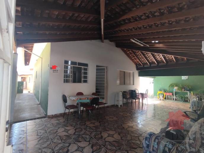 Casa com 2 Quartos à Venda, 197,00 m² - Foto 1
