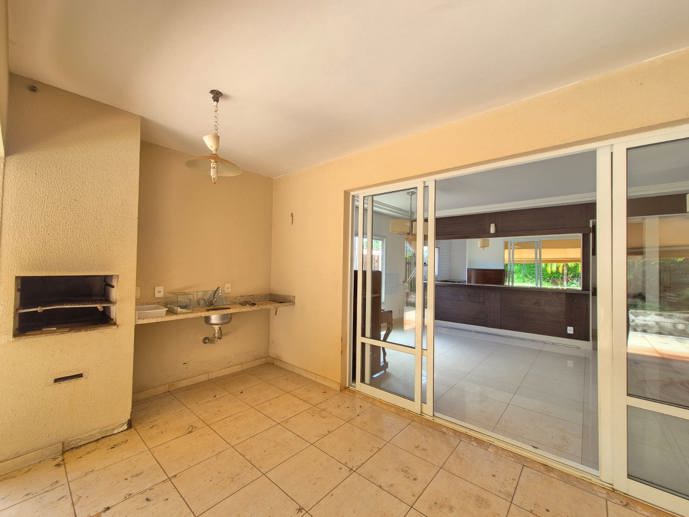 Casa com 4 Quartos à Venda - Foto 5