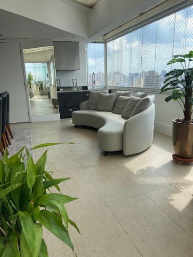 Apartamento com 3 Quartos à Venda - Foto 9