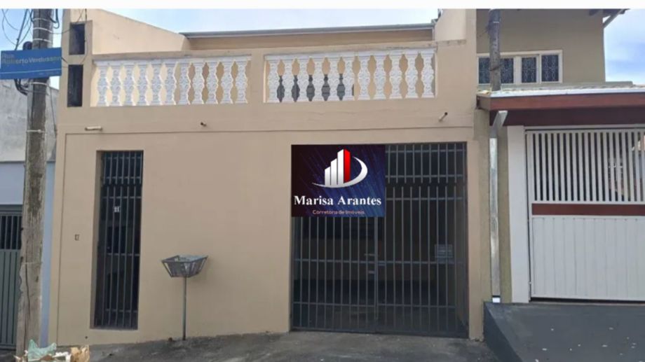 Casa com 3 Quartos à Venda - Foto 1