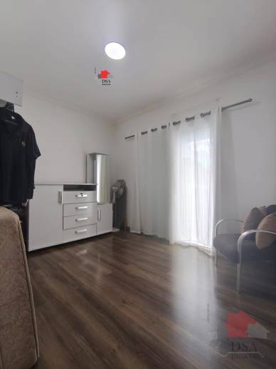 Casa com 3 Quartos à Venda, 250,00 m² - Foto 5