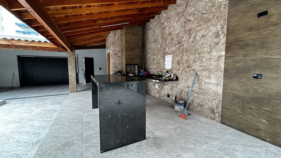 Casa com 4 Quartos à Venda, 310,00 m² - Foto 7