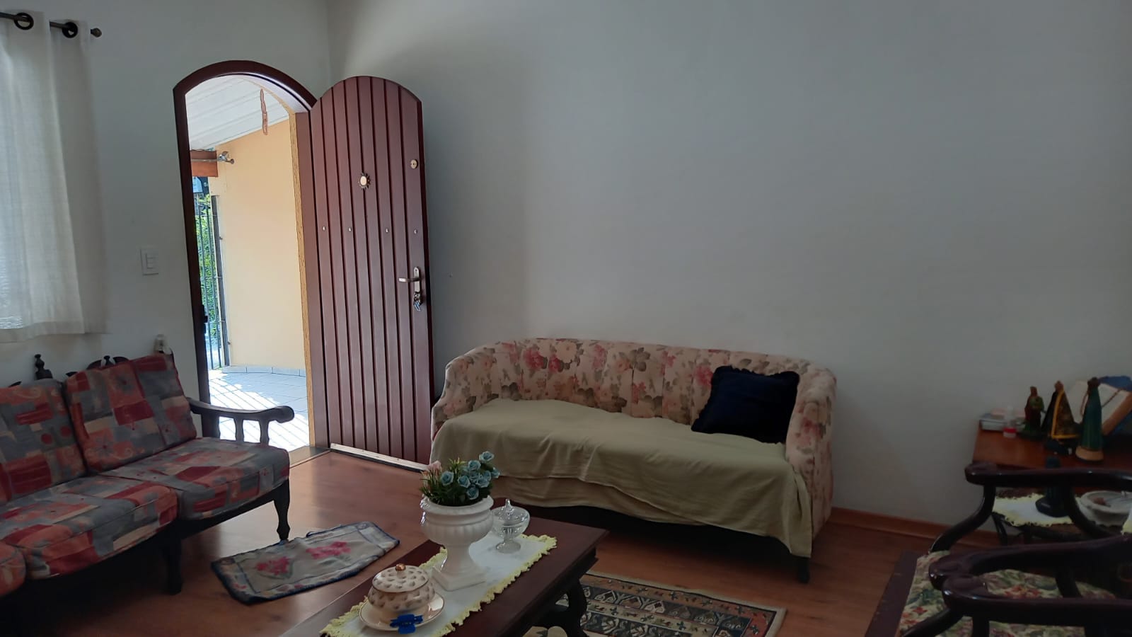 Casa com 2 Quartos à Venda, 240,00 m² - Foto 3