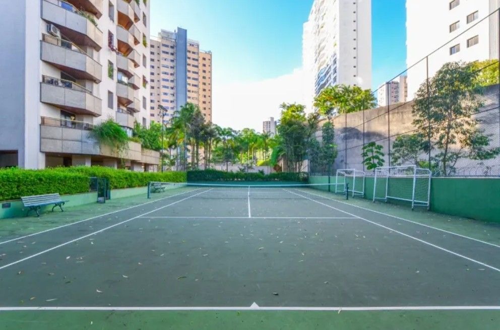 Apartamento com 4 Quartos à Venda - Foto 8