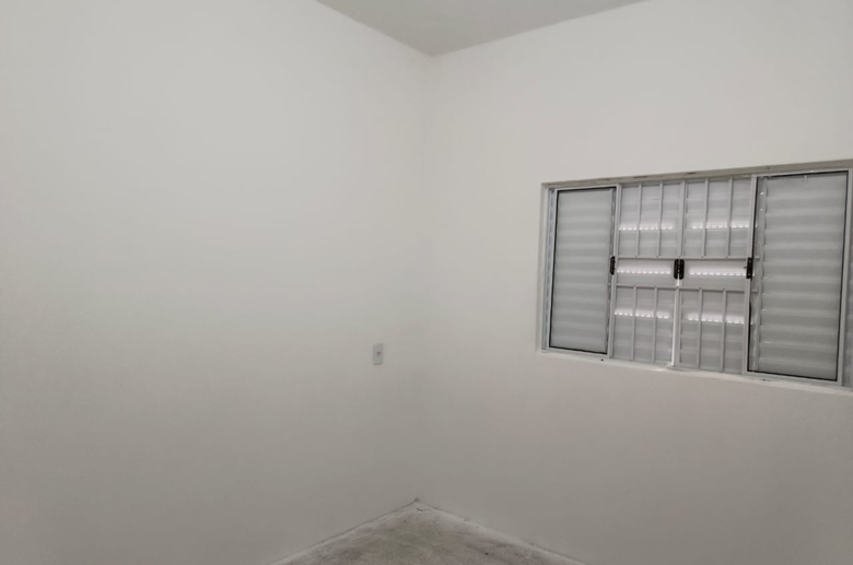 Casa com 2 Quartos à Venda - Foto 9