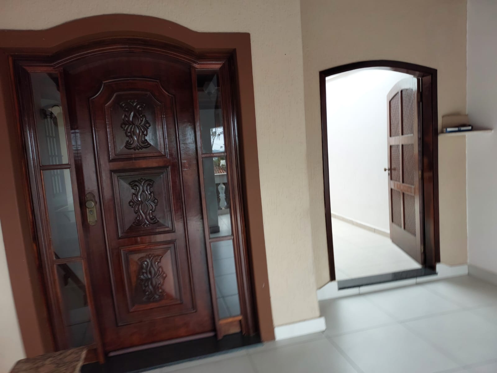 Casa com 4 Quartos à Venda - Foto 4