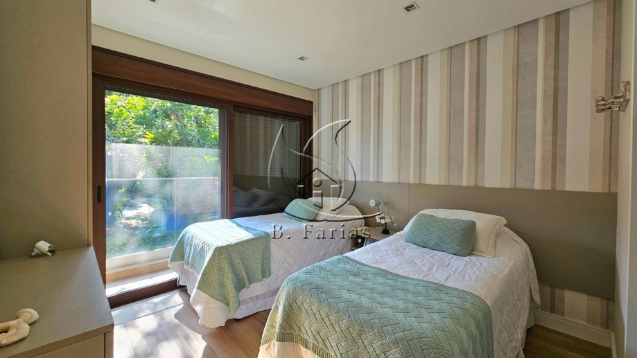 Casa com 4 Quartos para Temporada, 300,00 m² - Foto 49