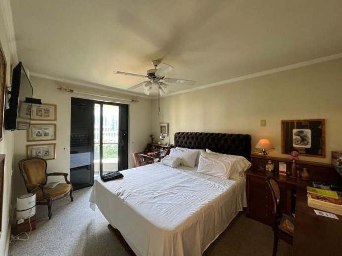 Apartamento com 4 Quartos à Venda - Foto 27