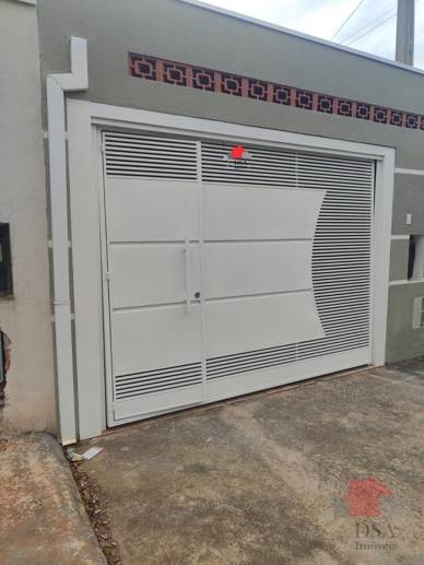 Casa com 2 Quartos à Venda, 125,00 m² - Foto 1